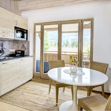 Edelweiss 2 By Interhome קפרון